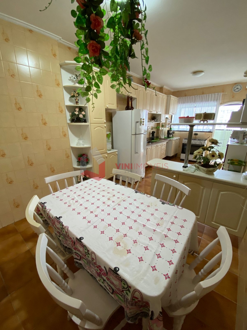 Apartamento em Tupi