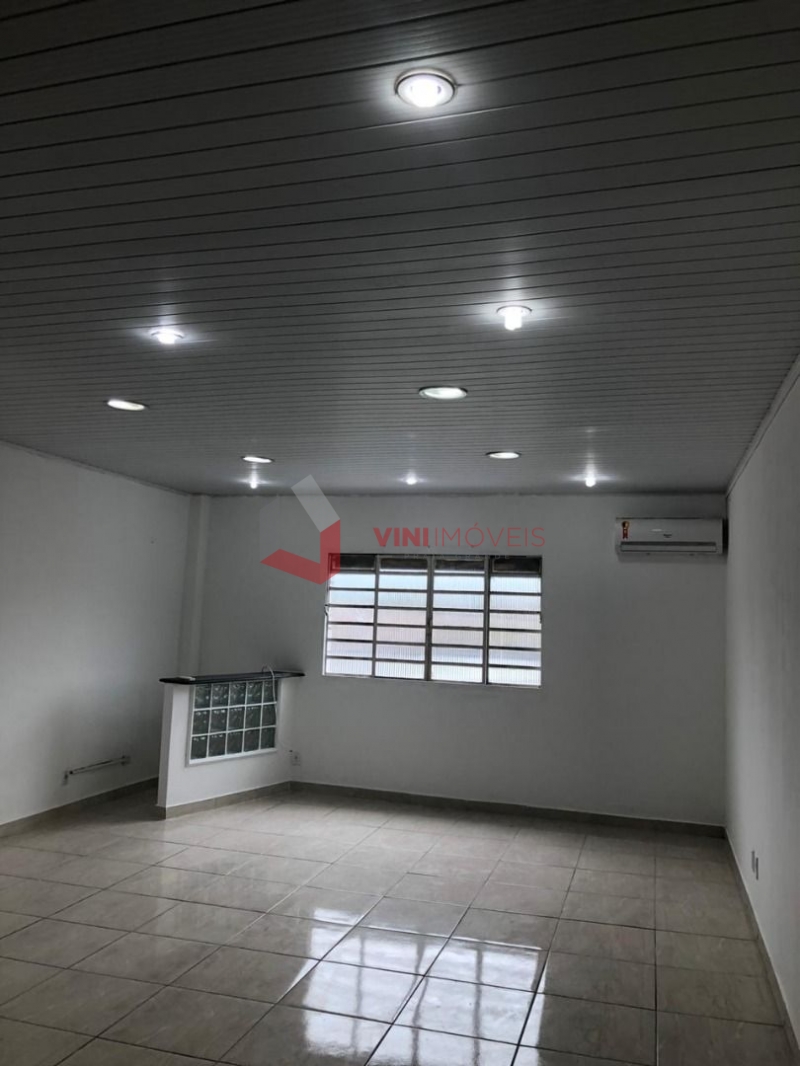 Sala Comercial  em Antártica