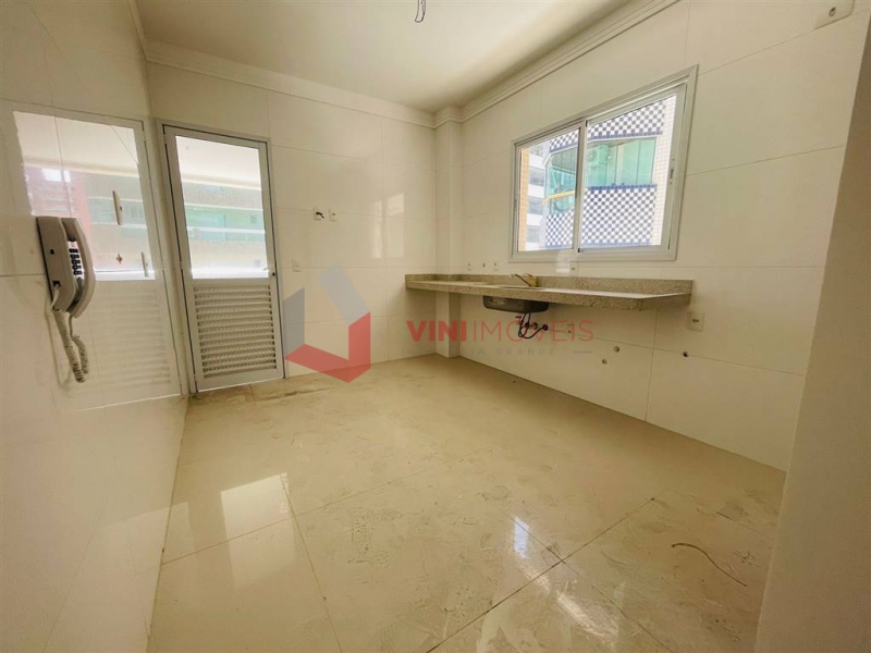 Apartamento em Canto Do Forte