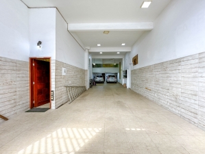 Sobrado em Praia Grande - Boqueirão