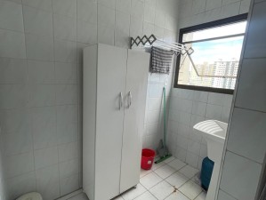 Apartamento em Canto do Forte