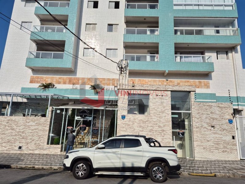 Apartamento em Vila Mirim