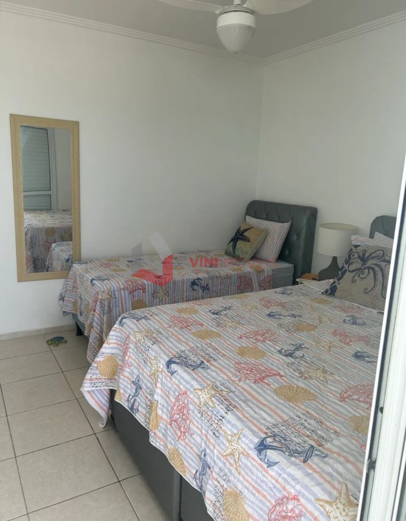 Apartamento em Vila Mirim