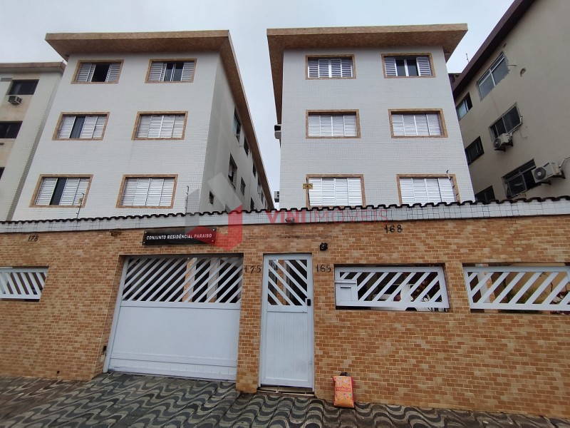 Apartamento em Catiapoa